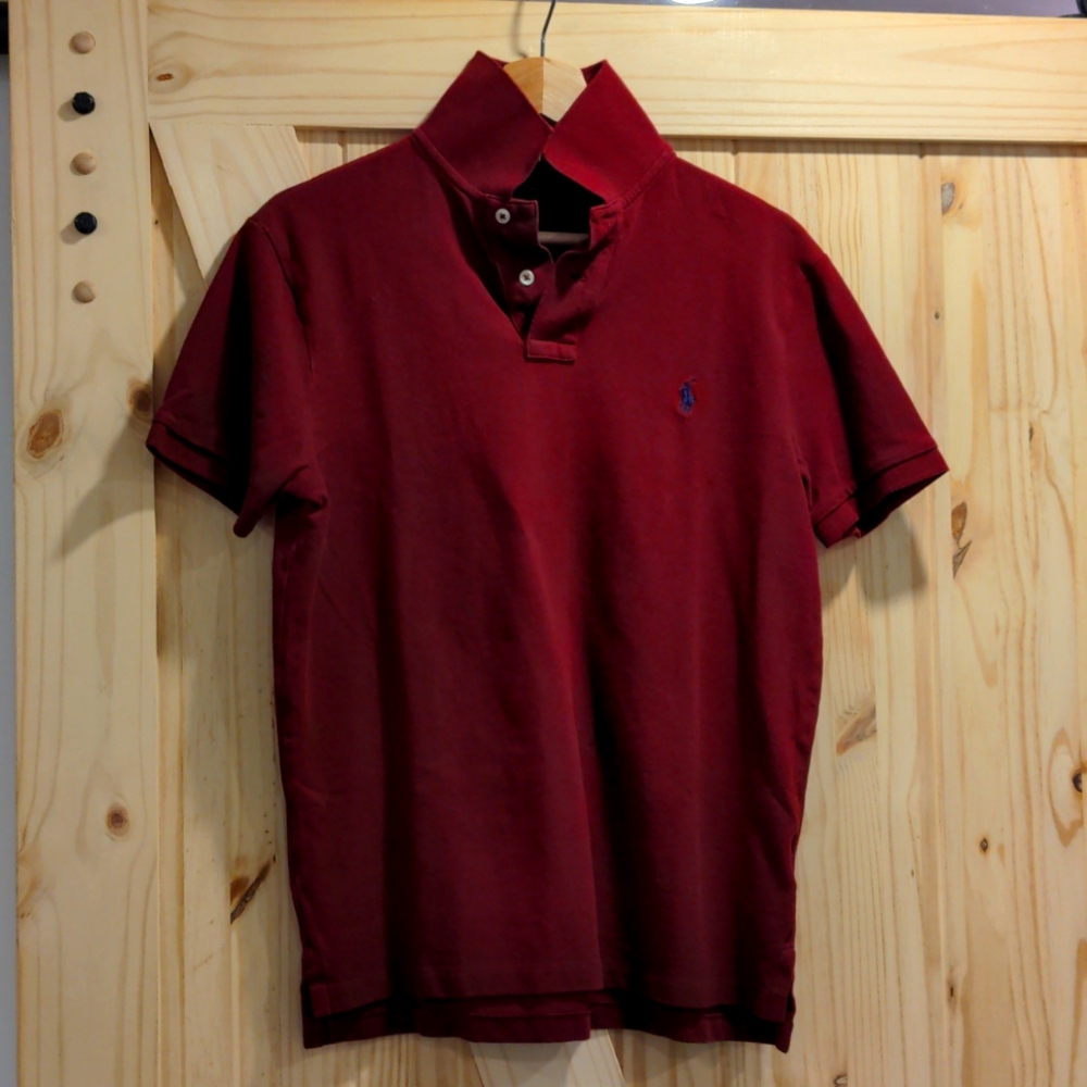 Ralph Lauren polo shirt, size Medium slim fit